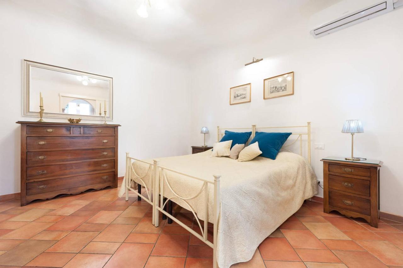 Love Weekend Near Piazza Ognissanti Florence Phòng bức ảnh