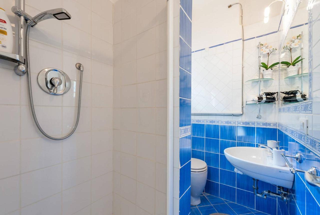 Love Weekend Near Piazza Ognissanti Florence Phòng bức ảnh