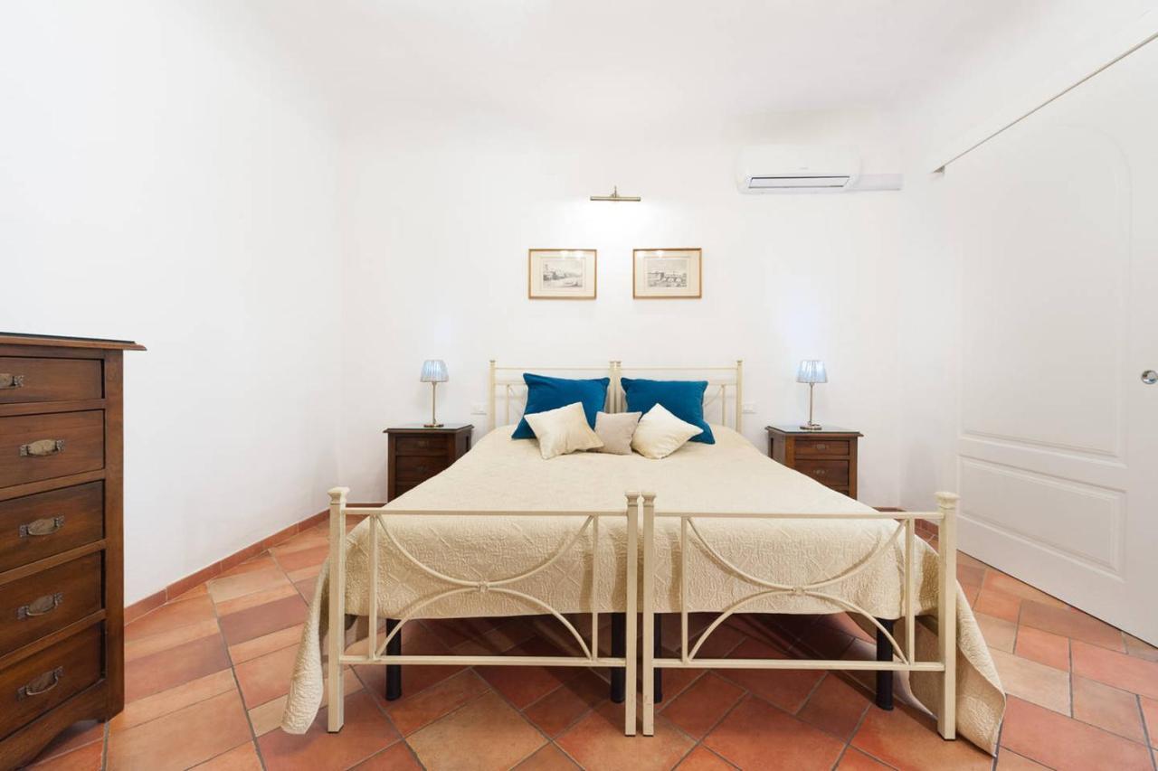 Love Weekend Near Piazza Ognissanti Florence Phòng bức ảnh