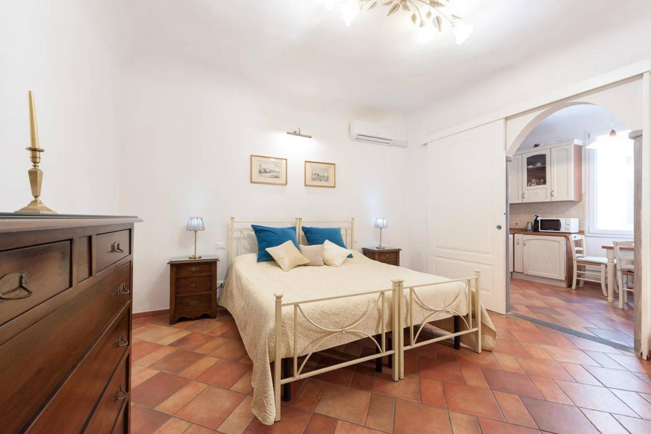 Love Weekend Near Piazza Ognissanti Florence Phòng bức ảnh